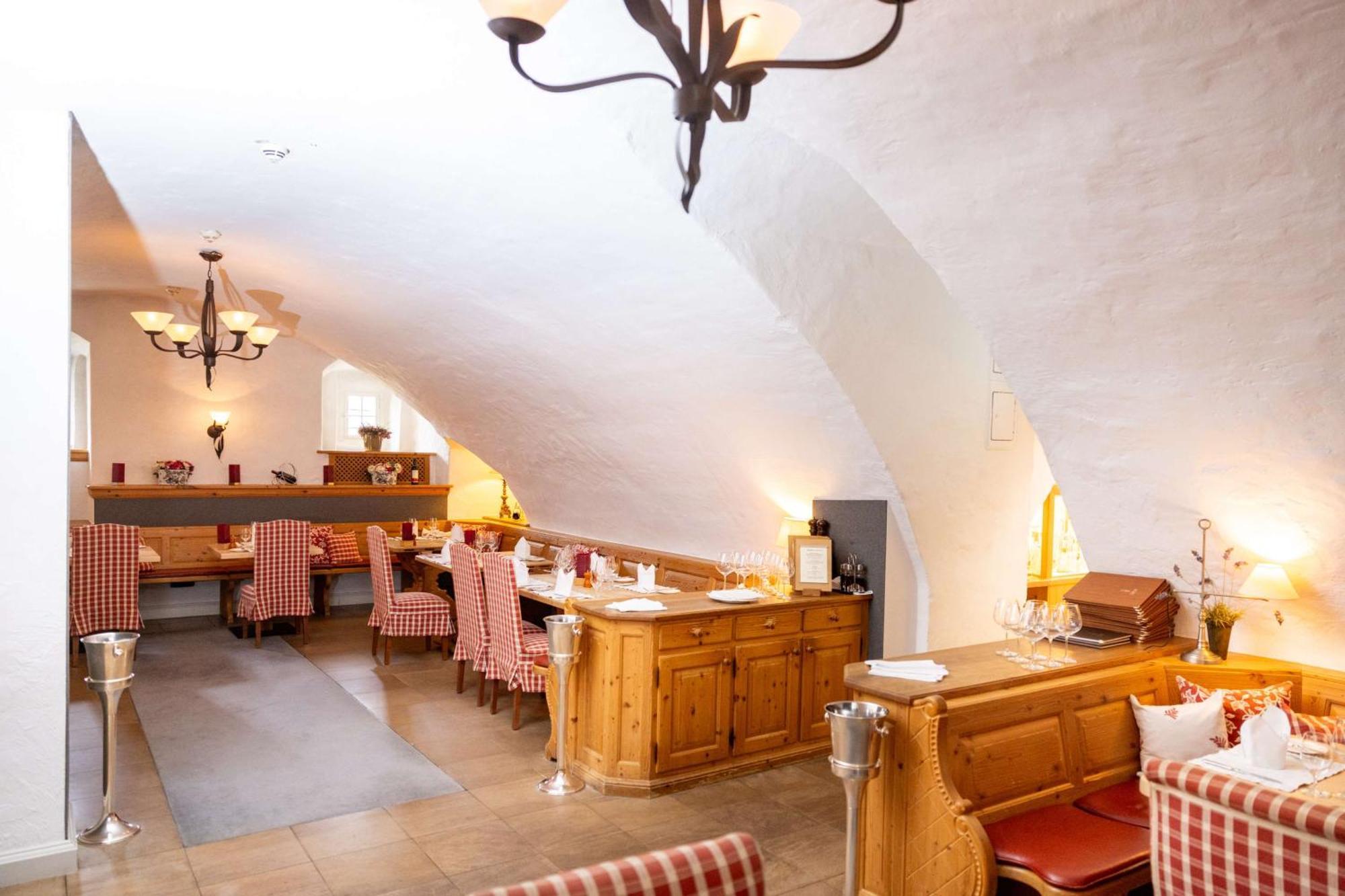 Schlosshotel Muenchhausen Aerzen Dış mekan fotoğraf