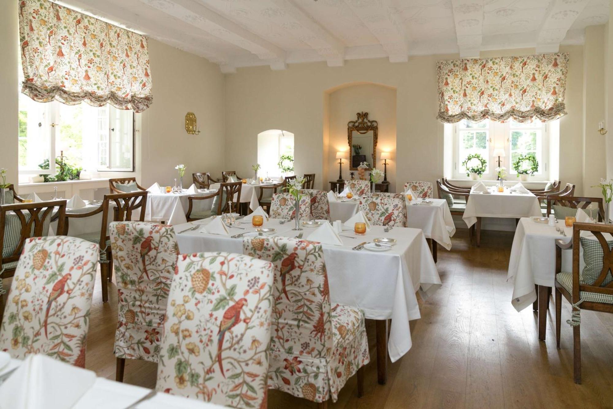 Schlosshotel Muenchhausen Aerzen Dış mekan fotoğraf