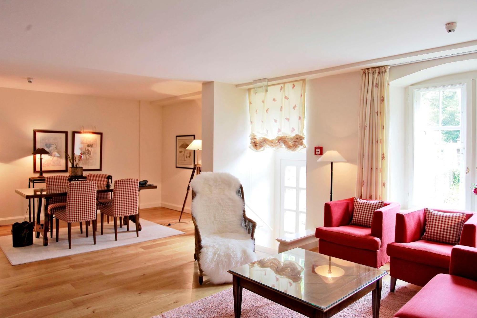 Schlosshotel Muenchhausen Aerzen Dış mekan fotoğraf