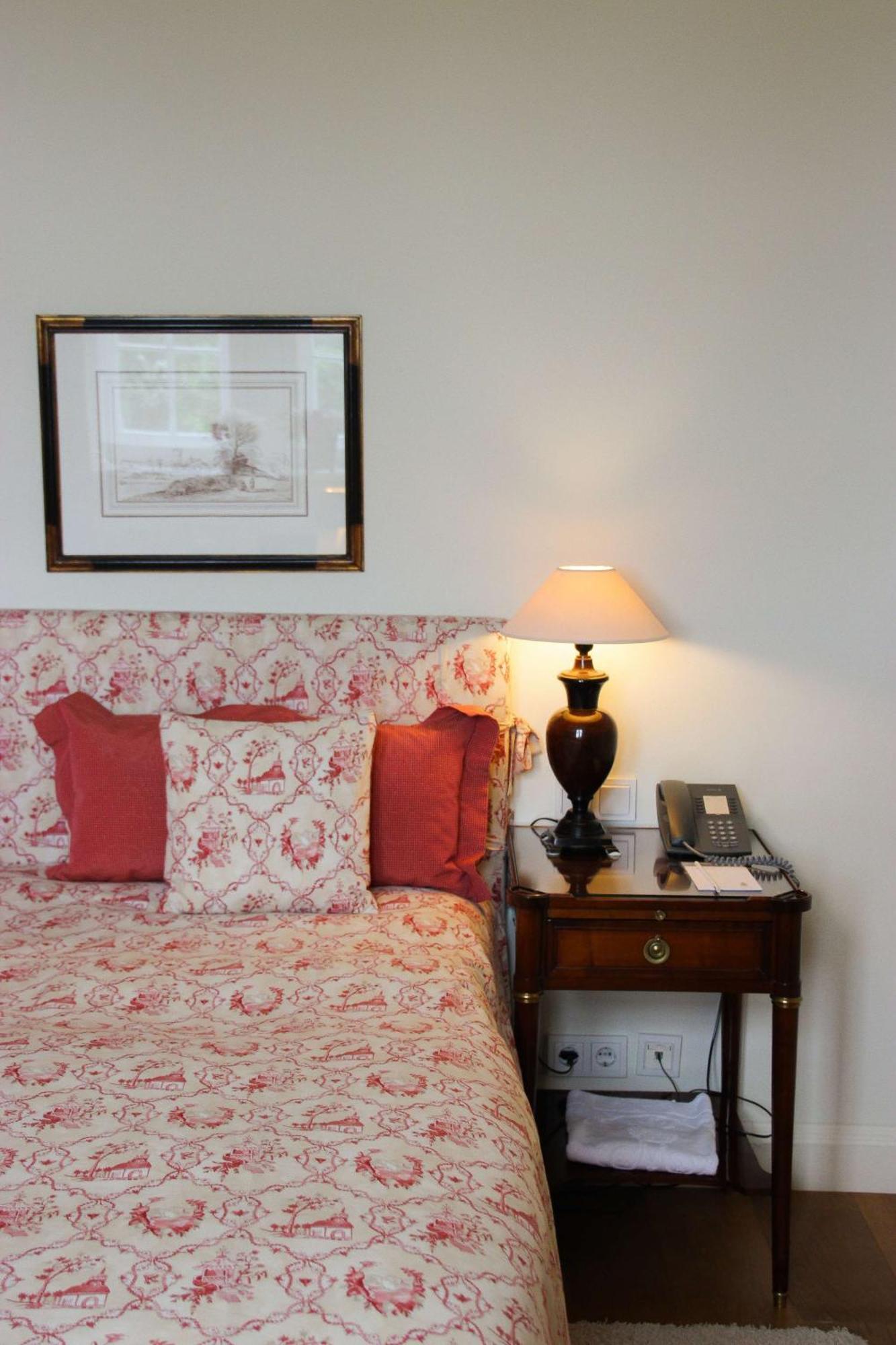 Schlosshotel Muenchhausen Aerzen Dış mekan fotoğraf