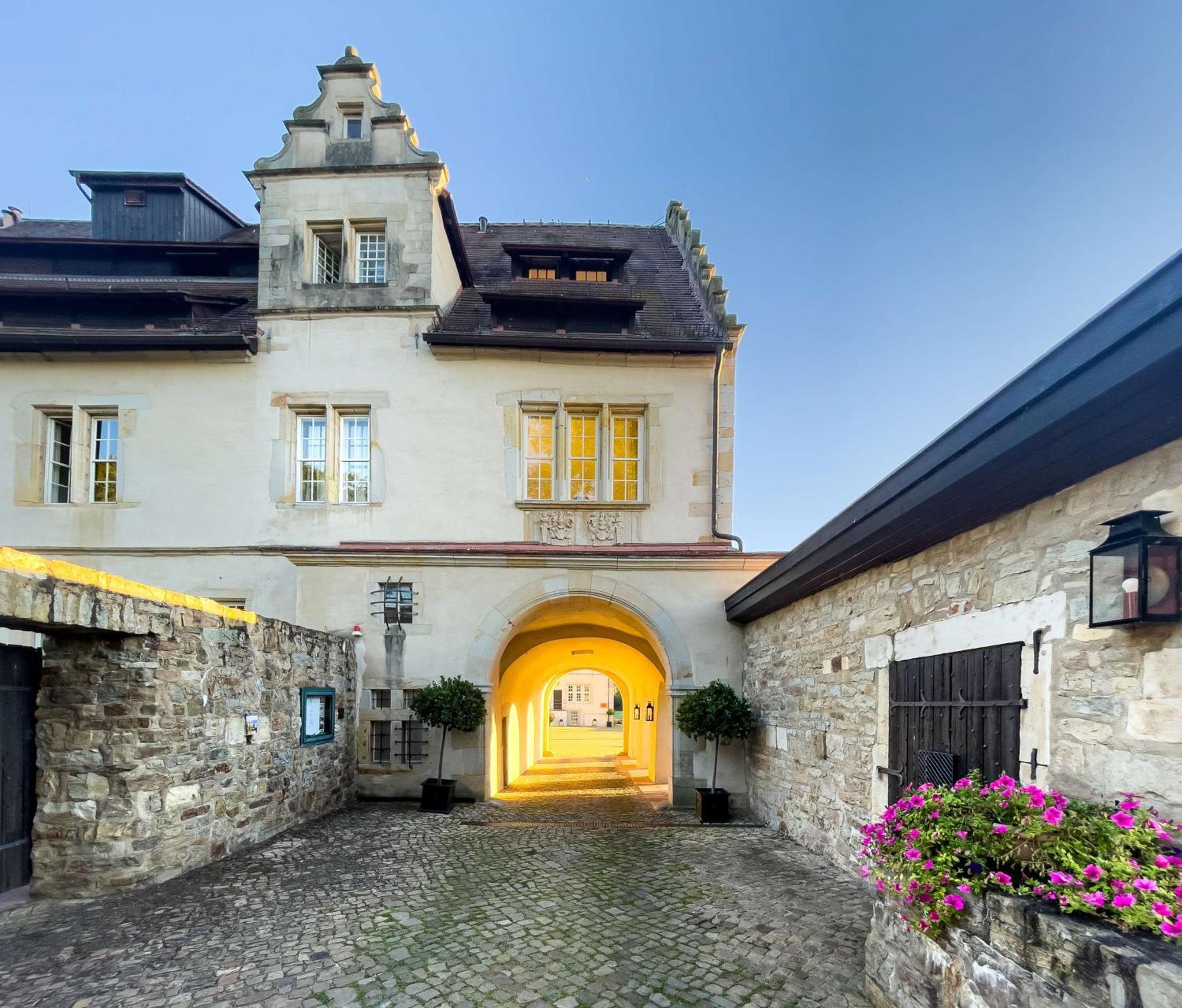 Schlosshotel Muenchhausen Aerzen Dış mekan fotoğraf